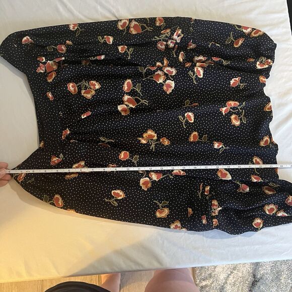 Lauren Conrad Long Sleeve SquareNeck Blouse, Navy W Yellow Dots+Coral Florals, M - Picture 9 of 15